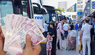 Otogarda çifte bayram hareketliliği: 12 bin ek sefer geliyor