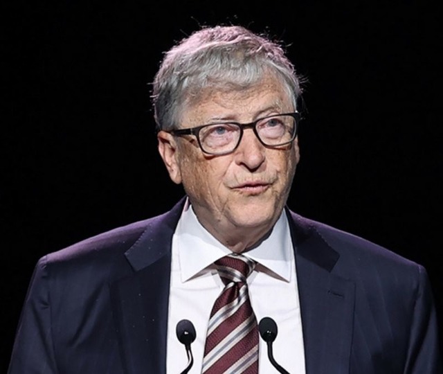Bill Gates vakfı t&uuml;m Microsoft hisselerini &ccedil;ıkardı!