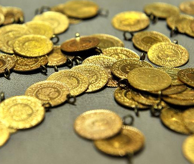 Gram altın d&uuml;ş&uuml;şe ge&ccedil;ti! İşte g&uuml;ncel altın alış satış fiyatları