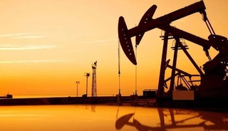 Petrol piyasasında İran iyimserliği: Fiyatlar yüzde 5,5 sert düştü!