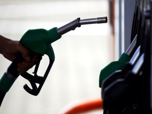 Akaryakıtta tablo değişti: Motorine indirim geldi