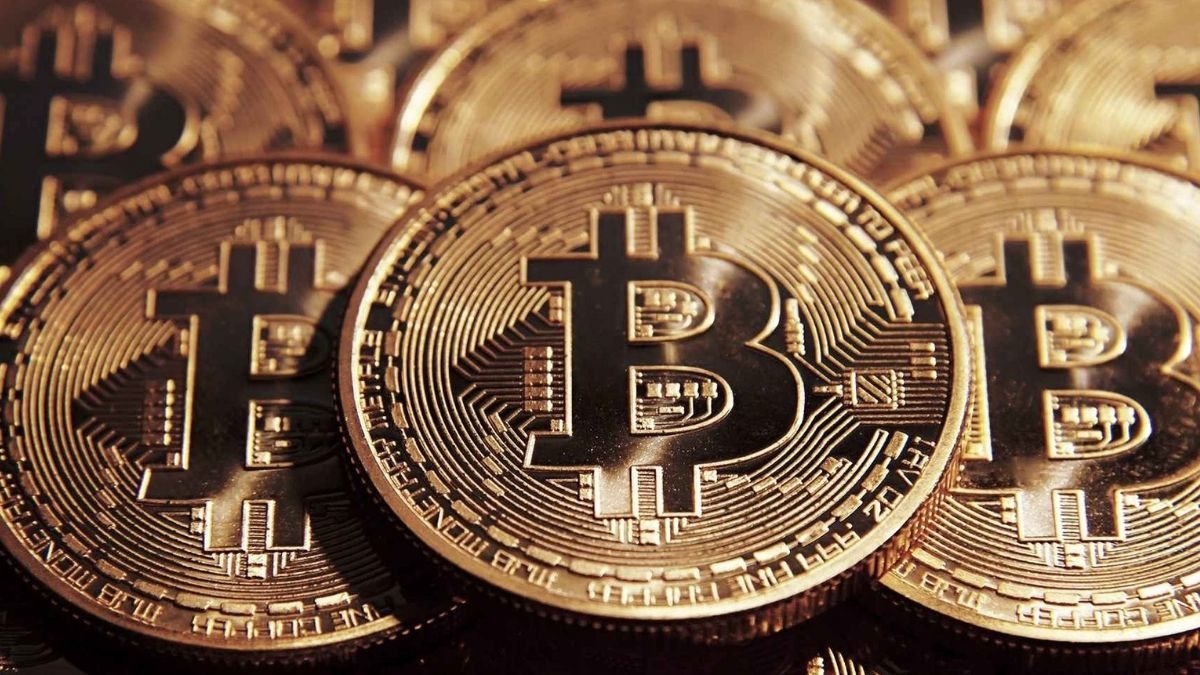 Bitcoin kritik desteği aşağı yönlü kırdı! Güvenli bölgeden uzaklaşıyor, Görsel 1