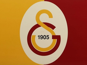 Galatasaray y&ouml;netiminde beklenmedik gelişme! İstifa duyuruldu