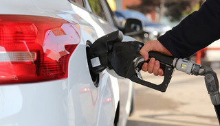 Benzine 80 kuruş indirim geldi, tablo değişti! 27 Mayıs güncel fiyatlar
