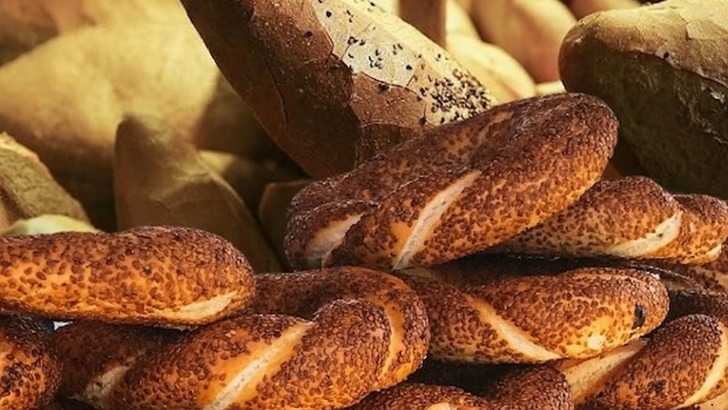 Ekmek ve simit fiyatı g&uuml;ncellendi: Zam geldi