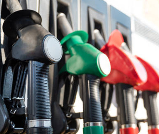 Benzin ve motorine indirim geliyor! 31 Mayıs g&uuml;ncel fiyatlar