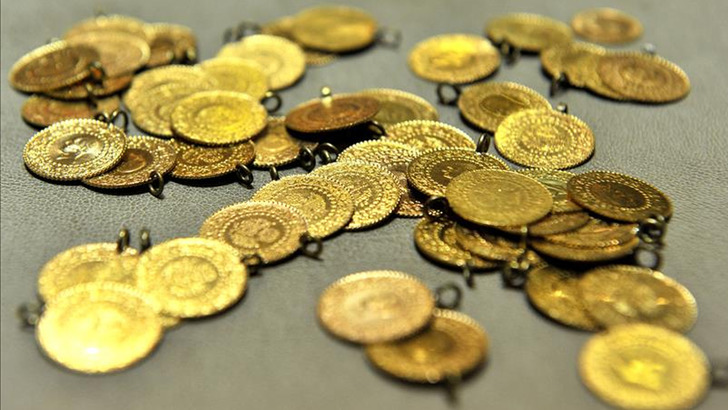 Altın yeni haftaya d&uuml;ş&uuml;şle başladı! Gram altın ne kadar?