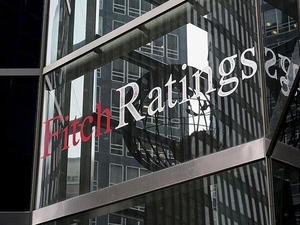 Fitch b&uuml;y&uuml;me tahminini d&uuml;ş&uuml;rd&uuml;, dolar beklentisi y&uuml;kseldi