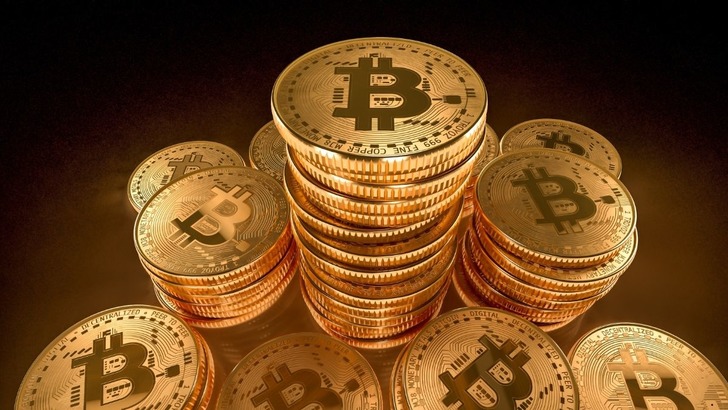 Kripto piyasasında satış dalgası: Bitcoin 60 bin dolara yaklaştı