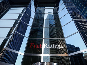 Savaşın ekonomik faturası b&uuml;y&uuml;yor! Fitch g&ouml;r&uuml;n&uuml;m&uuml; aşağı &ccedil;ekti