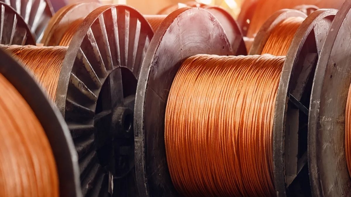 Dev bankalar yükseliş beklerken bakır düştükçe düşüyor, Görsel 1
