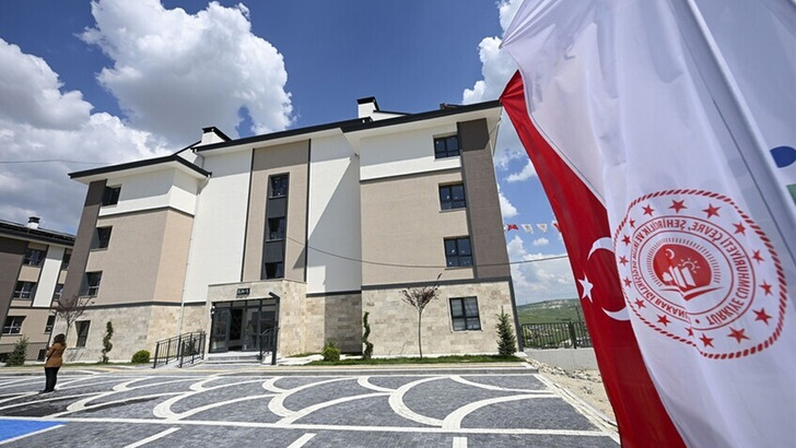 TOKİ'den 64 ilde 20 bin konut satışı! Başvurular yarın başlıyor