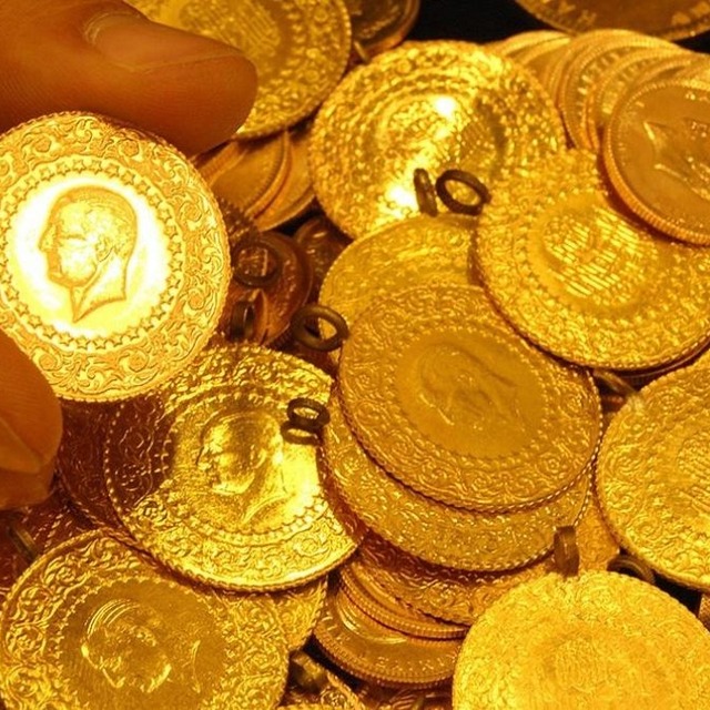 Sarı metalde y&ouml;n değişebilir: İşte altında g&uuml;&ccedil;l&uuml; ralli i&ccedil;in tek şart!