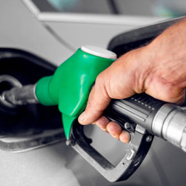 Akaryakıta b&uuml;y&uuml;k zam geliyor! Benzin, motorin ve LPG'de fiyat değişecek