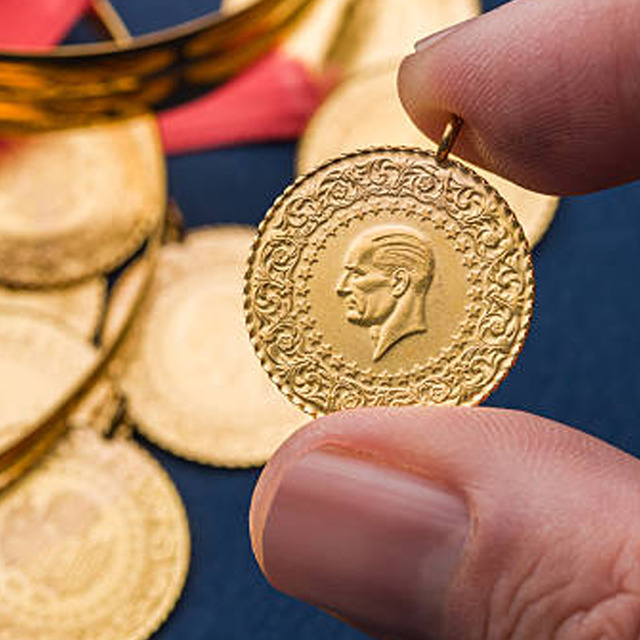 &Ccedil;eyrek altın fiyatları! Altında g&uuml;ncel rakamlar 5 Temmuz 2026