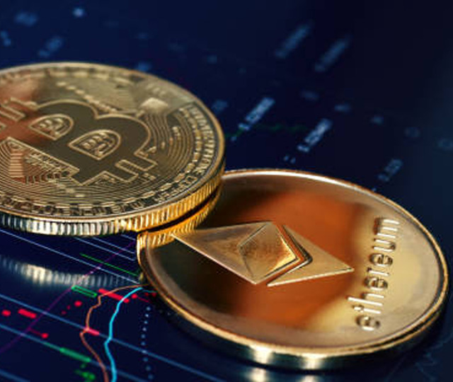 6 ayda 920 milyar dolar silindi: Bitcoin %33, ETH %47 d&uuml;şt&uuml;!