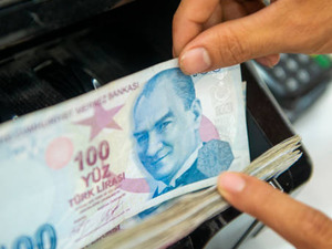 Muhta&ccedil; aylığına y&uuml;zde 13,52 zam!
