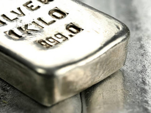 Tam y&uuml;kselmişken yine d&uuml;şt&uuml;! G&uuml;m&uuml;şte 63,33 dolar aşılmadan rahatlama zor