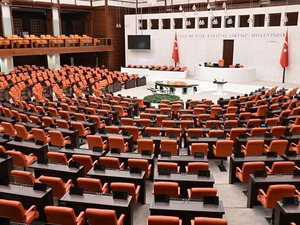 Ekonomiyi etkileyecek d&uuml;zenlemeler Meclis g&uuml;ndeminde
