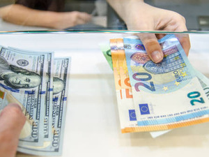 D&ouml;vizde haftanın ilk fiyatları! Dolar ve euro alış-satış rakamları