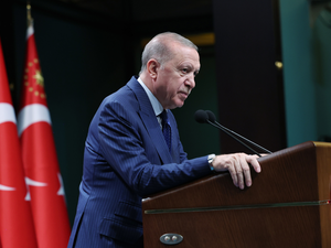 Cumhurbaşkanı Erdoğan duyurdu: Avans kredisi 750 milyar TL&rsquo;ye &ccedil;ıkıyor