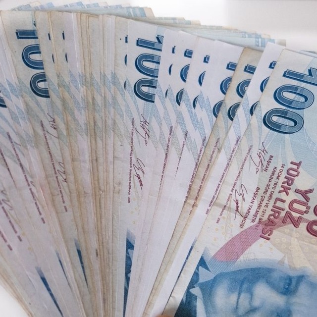 Mevduatta rekabet kızıştı! 32 g&uuml;nde 33 bin TL kazanılıyor