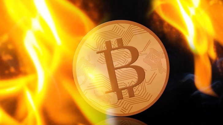 BTC tarihi zirvenin &ccedil;ok gerisinde! Eski kabus yeniden mi yaşanacak?