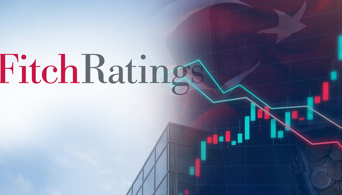 Fitch'ten T&uuml;rkiye kararı! Kredi notunu korudu, b&uuml;y&uuml;me tahminini paylaştı