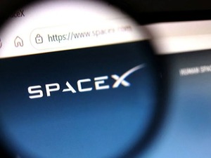 Dev banka SpaceX i&ccedil;in hedef fiyatı 300 dolara &ccedil;ıkardı
