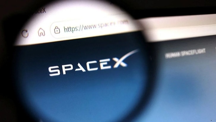 Dev banka SpaceX i&ccedil;in hedef fiyatı 300 dolara &ccedil;ıkardı