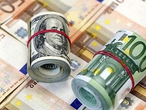 D&ouml;viz piyasasında son durum! Dolar ve Euro'da g&uuml;ncel rakamlar