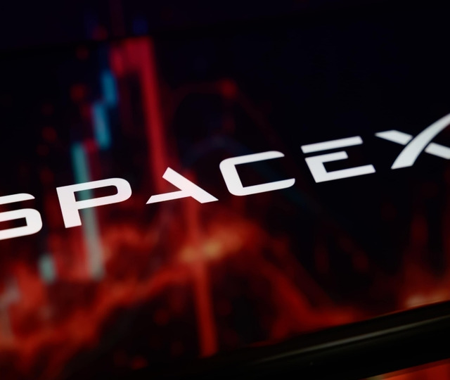 SpaceX hisseleri &ccedil;akıldı! Kritik bilan&ccedil;o &ouml;ncesi 100 dolar alarmı