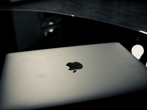 Apple'da yeni d&ouml;nem! Kiralama hizmeti resmen başladı