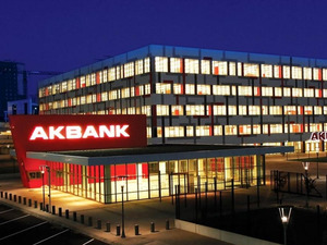 Akbank'ın 2026 2. &ccedil;eyrek k&acirc;rı y&uuml;zde 38 arttı!