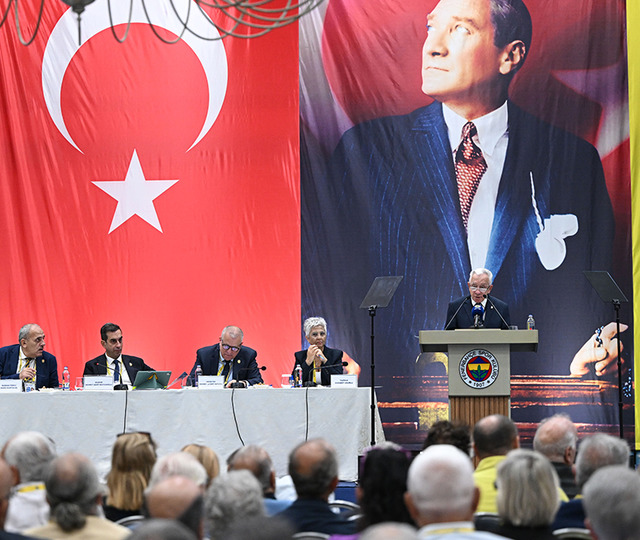 Fenerbah&ccedil;e'nin borcu a&ccedil;ıklandı! Toplam y&uuml;k&uuml;ml&uuml;l&uuml;k 27,9 milyar TL
