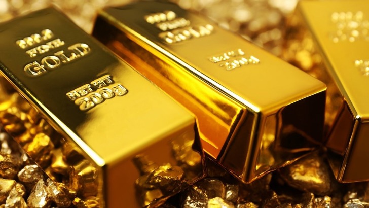 Altında yeni zirveler g&uuml;ndemde! Dev banka 2 şartı a&ccedil;ıkladı