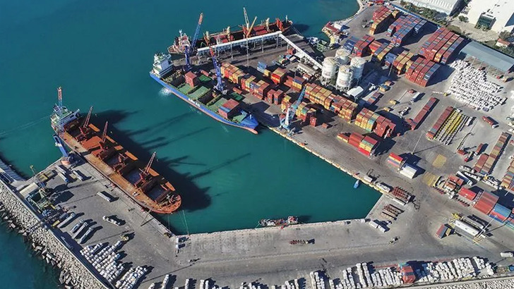 Dış ticaret a&ccedil;ığı y&uuml;zde 14 arttı! Temmuzda 7,4 milyar dolara y&uuml;kseldi