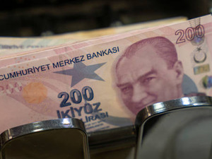 SGK duyurdu! Emekli maaşı farkları bu tarihte hesaplara yatacak