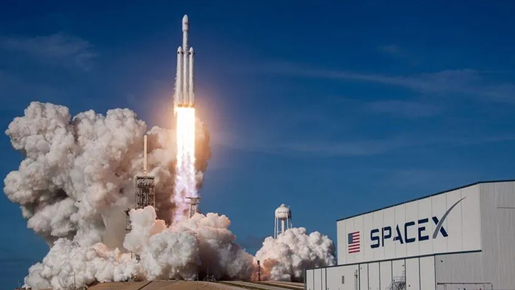 Gelir rekoru yetmedi! SpaceX hisseleri bilan&ccedil;o sonrası y&uuml;zde 10 d&uuml;şt&uuml;
