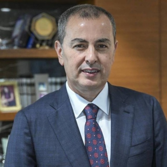 İş Bankası'nda &uuml;st d&uuml;zey değişim: Hakan Aran g&ouml;revini devrediyor