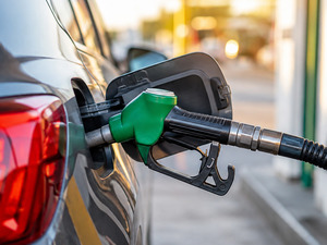 Benzine 1,56 TL zam geliyor! Bir depo artık bu fiyata dolacak