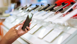 Bugün başladı: Cep telefonlarına gümrükte ek maliyet!