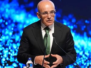 Bakan Şimşek'ten sanayide d&ouml;n&uuml;ş&uuml;m mesajı: G&uuml;&ccedil;l&uuml; artışa dikkat &ccedil;ekti