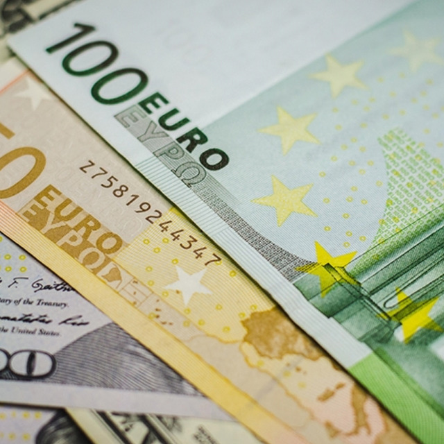 Dolar ve euro bug&uuml;n ne kadar? 12 Ağustos 2026 g&uuml;ncel d&ouml;viz fiyatları