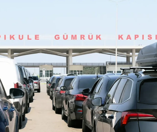 Gurbet&ccedil;ilerin ara&ccedil;larına yeni d&uuml;zenleme: Emeklilik şartları değişti