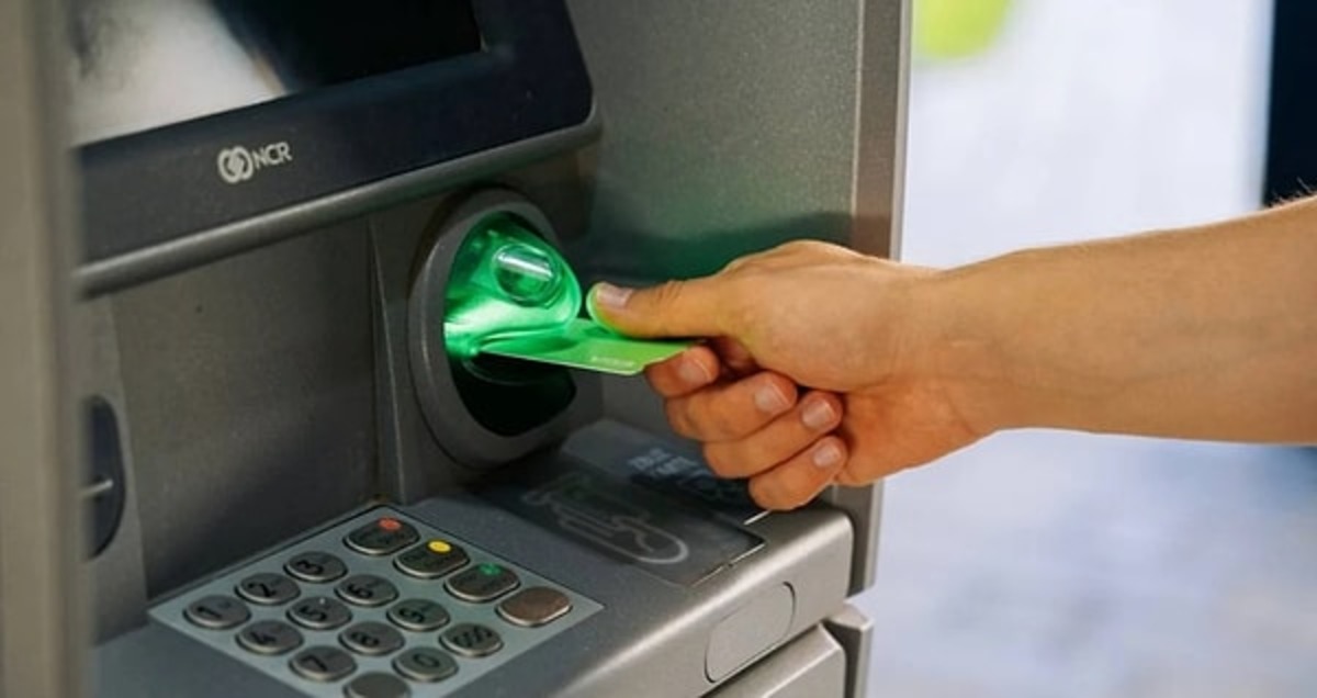 Para elinize ge&ccedil;meden hesabınızdan d&uuml;şebilir! ATM lerde bu 30 saniyeye dikkat, G&ouml;rsel 2