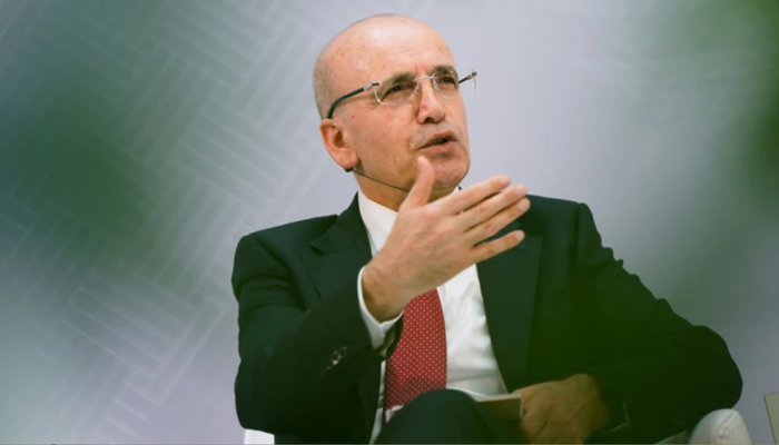 Bakan Şimşek'ten akaryakıt a&ccedil;ıklaması: Motorinde sınırlandırılıyor!