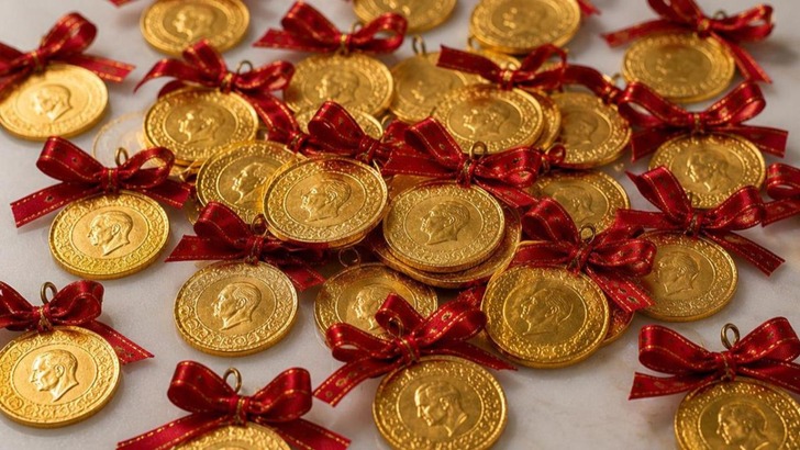 Dev banka y&uuml;kselişe ge&ccedil;en altın i&ccedil;in daha da artış bekliyor