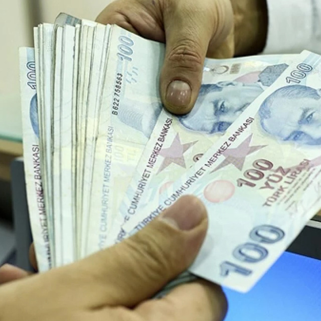 Kamunun tasarrufu 6 bakanlığın toplam b&uuml;t&ccedil;esini aştı!
