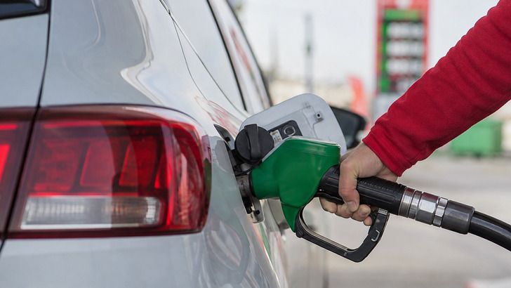 Akaryakıt fiyatları 24 Ağustos 2026: Benzine zam bekleniyor